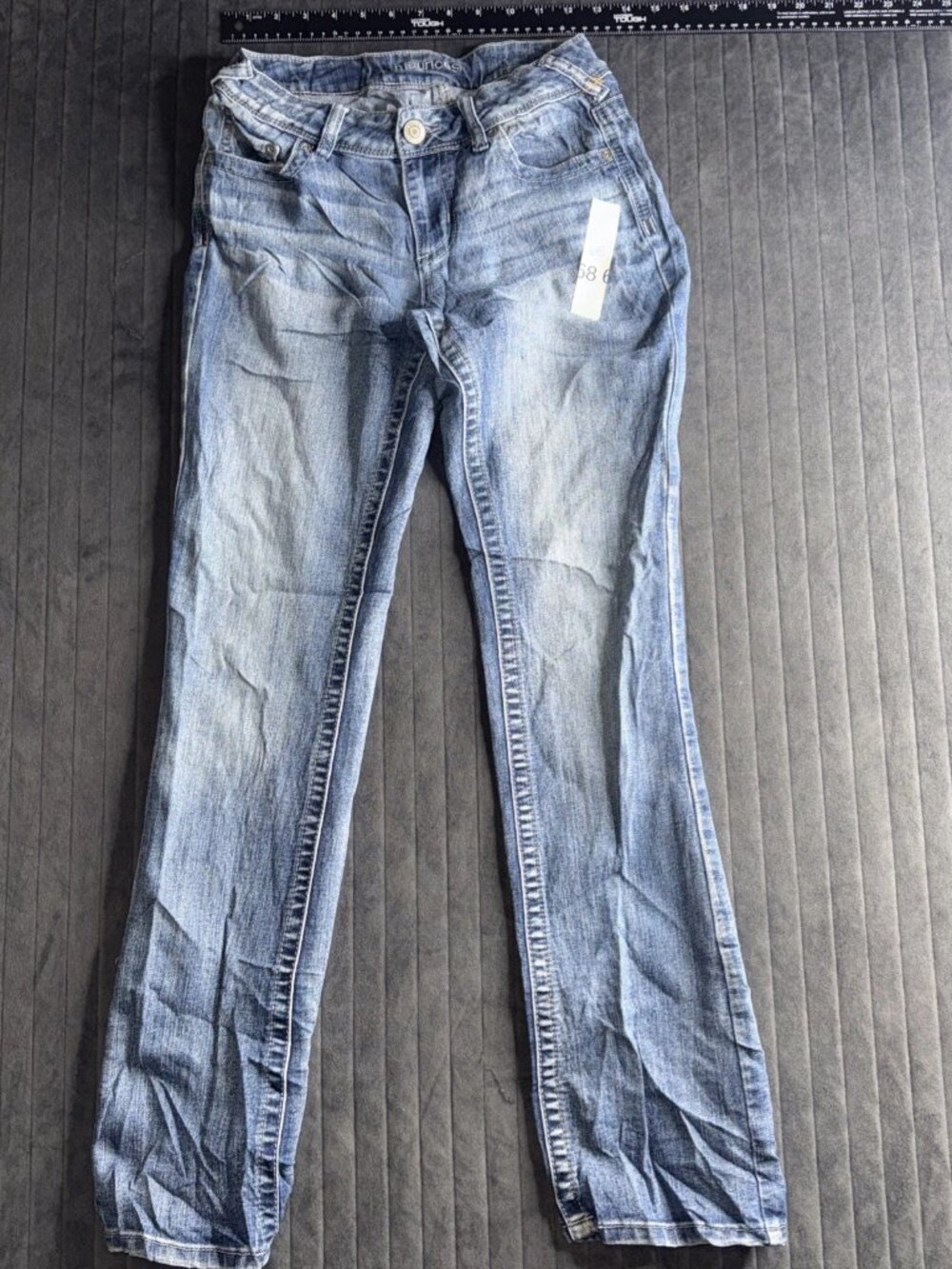 Maurices Women's Bootcut Jeans size 2